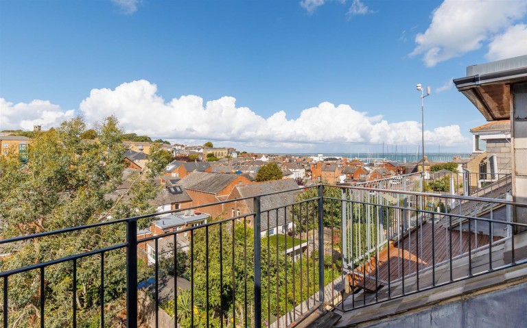 Images for Cowes, Isle of Wight