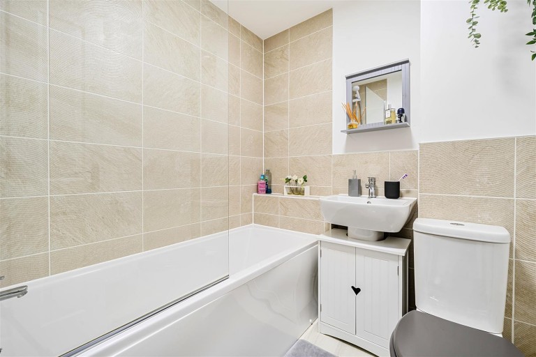 Images for Sentinel Street, Grove, Wantage