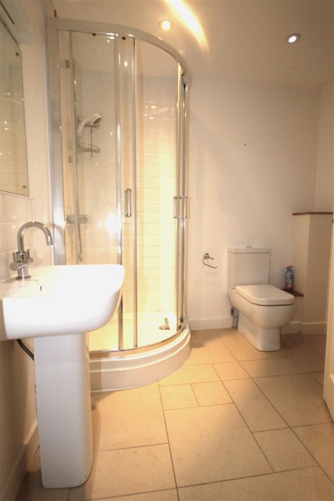 Click the photo for more details of 6 Puckwell Farm, High Street, Niton