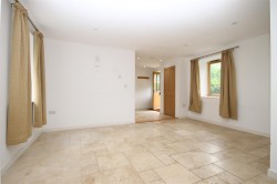 Images for 6 Puckwell Farm, High Street, Niton