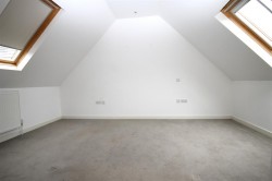 Images for 6 Puckwell Farm, High Street, Niton