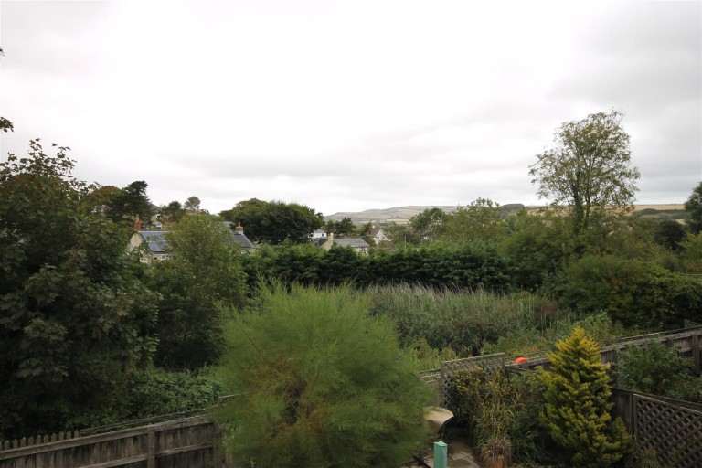 Images for 6 Puckwell Farm, High Street, Niton