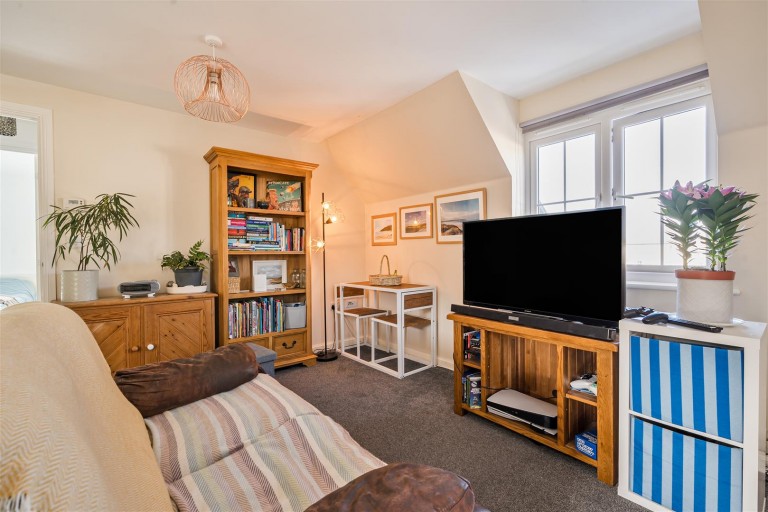 Images for Cloakham Drive, Axminster