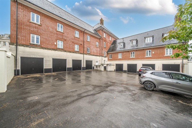 Images for Peverell Avenue West, Poundbury, Dorchester