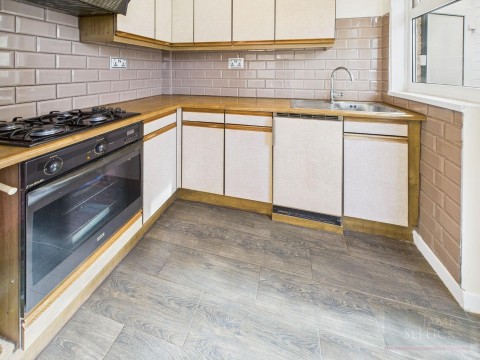 Click the photo for more details of Middlesex Road, Aylestone, Leicester