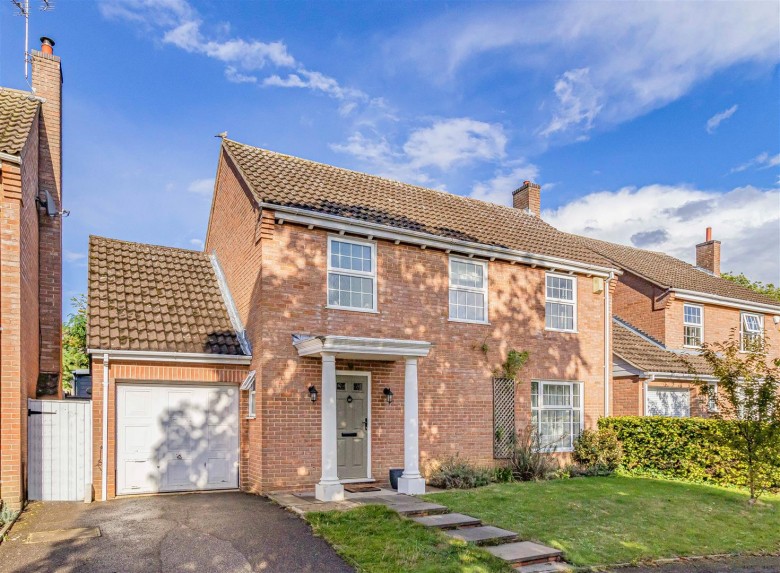 Click the photo for more details of Hallwyck Gardens, Newmarket