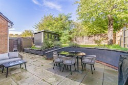Images for Hallwyck Gardens, Newmarket
