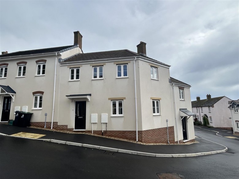 Click the photo for more details of Applebee Way, Lyme Regis