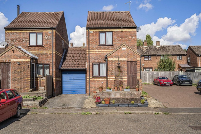 Click the photo for more details of Willetts Field, Great Sampford, Saffron Walden
