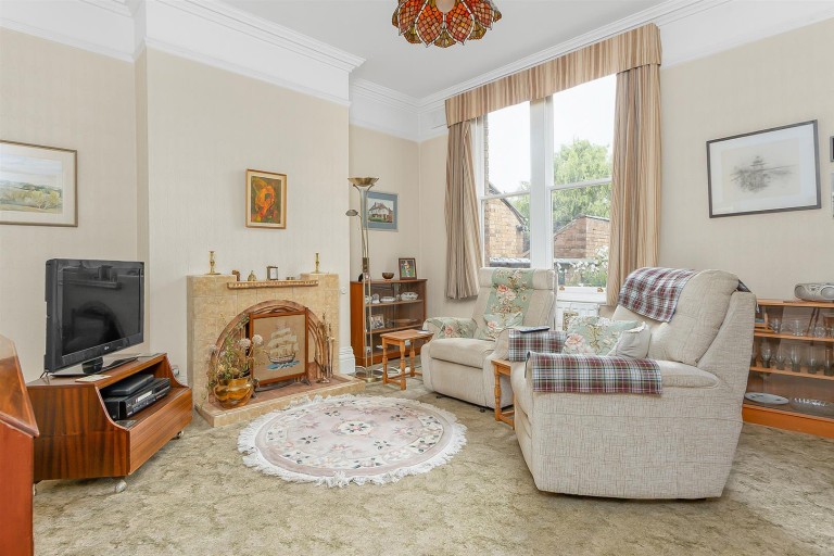 Images for Clifton Road, Rugby, CV21