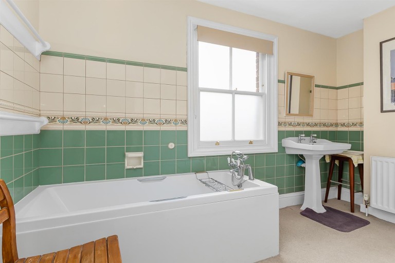 Images for Clifton Road, Rugby, CV21