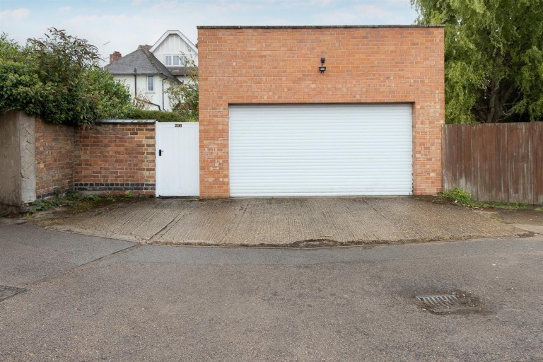 Images for Clifton Road, Rugby, CV21