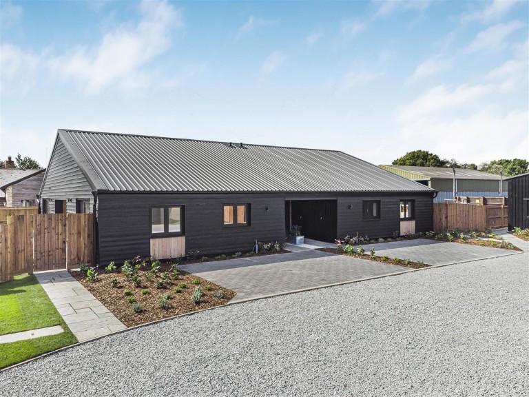 View Full Details for Stable Yard, Lode Fen, Lode
