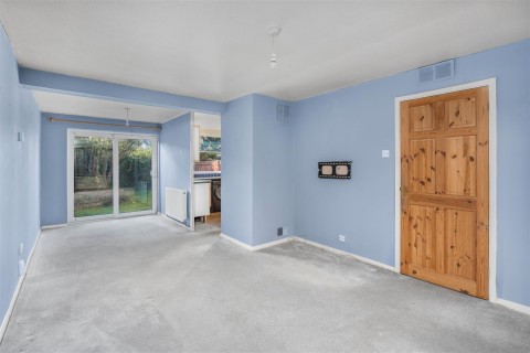 Click the photo for more details of Elton Road, Banbury