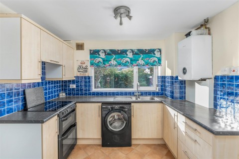 Click the photo for more details of Elton Road, Banbury