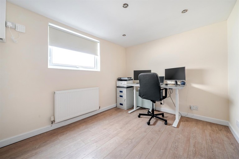 Images for Beaumont Avenue, Ashby-De-La-Zouch, LE65