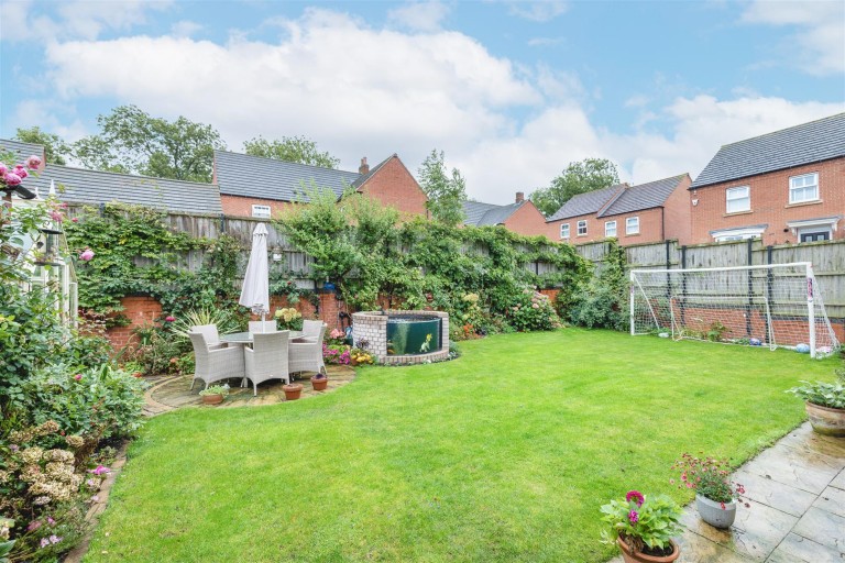 Images for Hilary Bevins Close, Higham-On-The-Hill, CV13