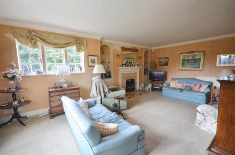 Click the photo for more details of Gason Lane, Queen Camel, Somerset