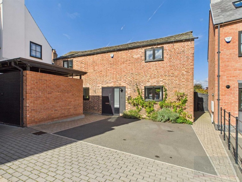Click the photo for more details of Rose Yard, Kibworth Harcourt, Leicestershire