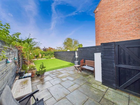 Click the photo for more details of Rose Yard, Kibworth Harcourt, Leicestershire