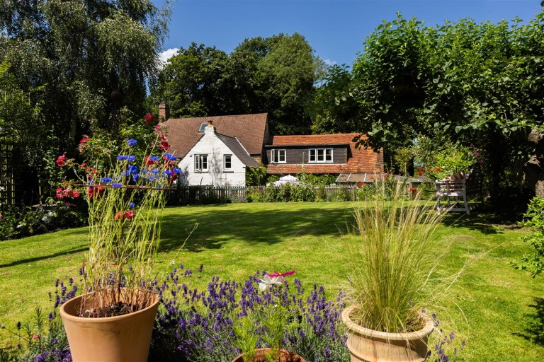 Images for Hill Road, Lower Boddington, NN11