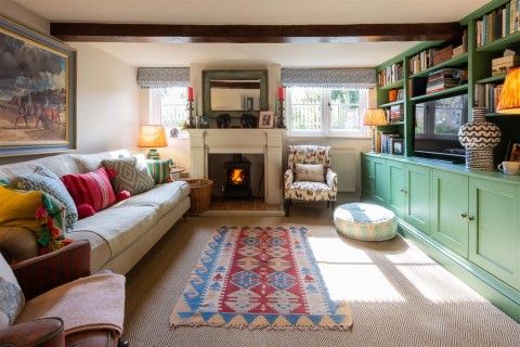 Click the photo for more details of Hill Road, Lower Boddington, NN11