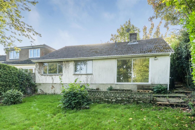 Click the photo for more details of Lonnen Road, Wimborne