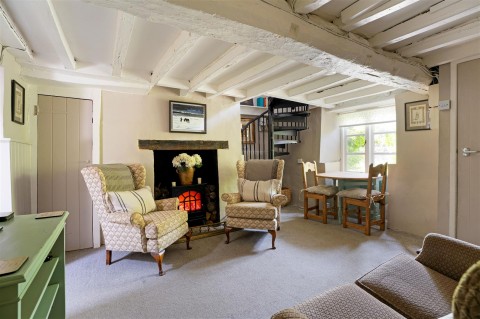 Click the photo for more details of Fulbrook, Burford, Oxfordshire