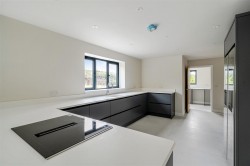 Images for Broadstone Lane, Hardington Mandeville, Yeovil