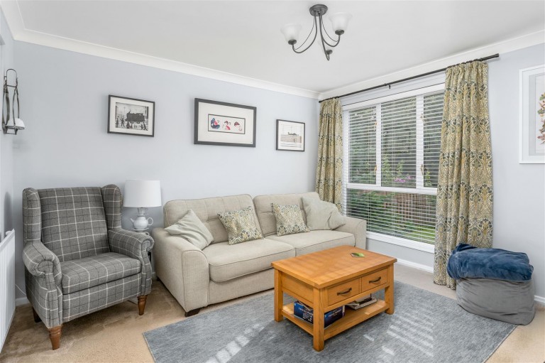 Images for Ironstones, Banbury