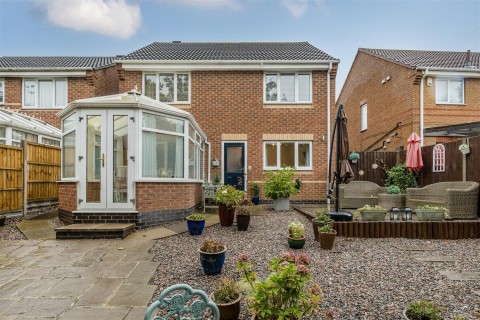 Click the photo for more details of The Oval, Coalville