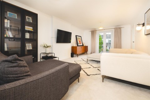 Click the photo for more details of Loire Close, Ashby-De-La-Zouch, LE65