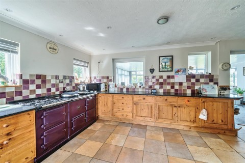 Click the photo for more details of Beach Road, Burton Bradstock, Bridport