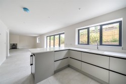 Images for Broadstone Lane, Hardington Mandeville, Yeovil
