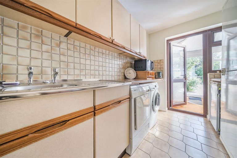 Images for Eastfield, Blisworth, NN7