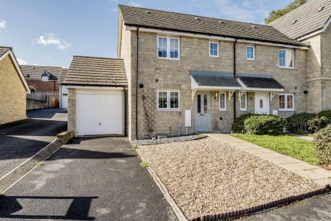 Click the photo for more details of Cloakham Drive, Axminster
