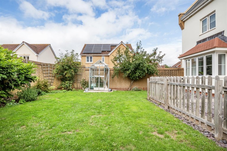 Images for Bramley Close, Wellington