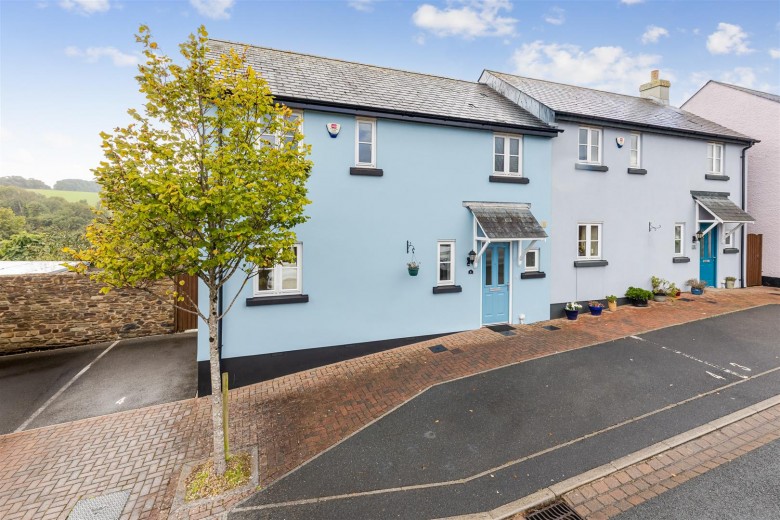 Click the photo for more details of Helmers Way, Chillington