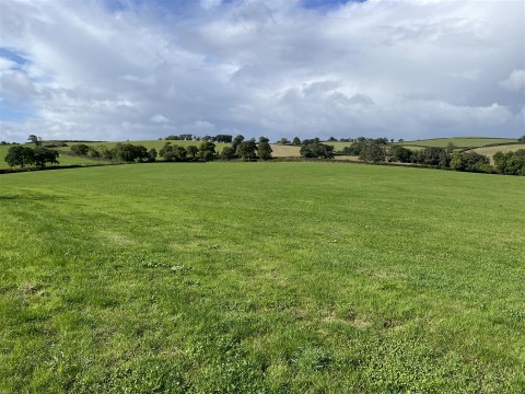Click the photo for more details of Morchard Bishop, Crediton
