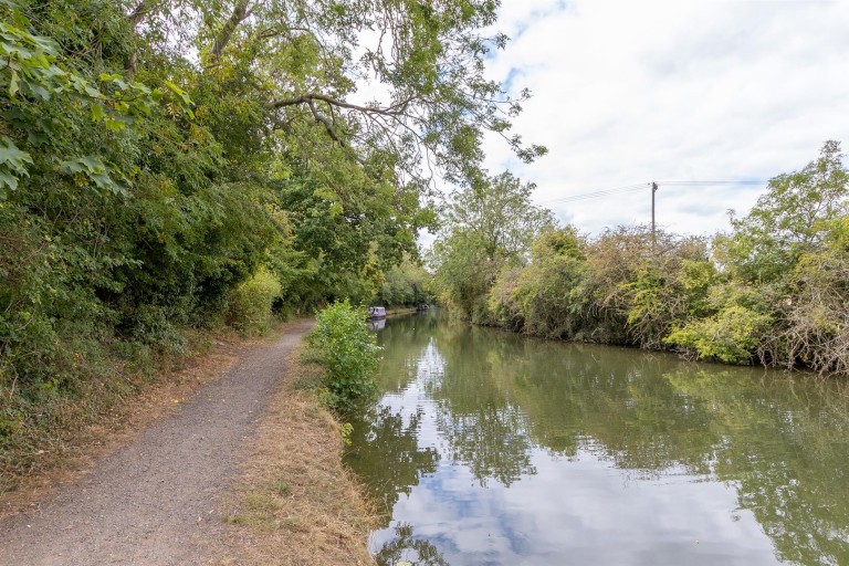 Images for Abbotsbury Drive, Monksmoor, Daventry, NN11