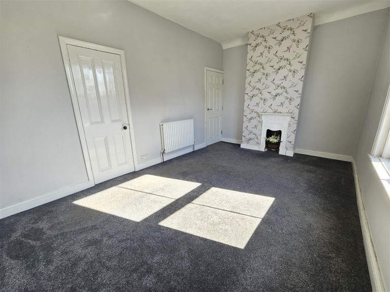 Images for Main Street, Hackthorn, Lincoln