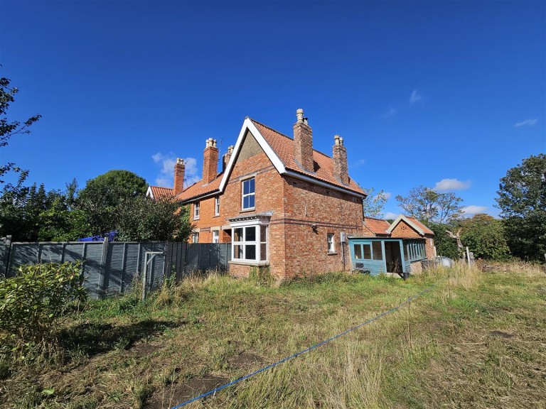 Images for Main Street, Hackthorn, Lincoln