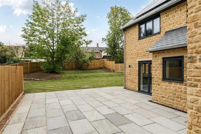Images for Broadstone Lane, Hardington Mandeville, Yeovil