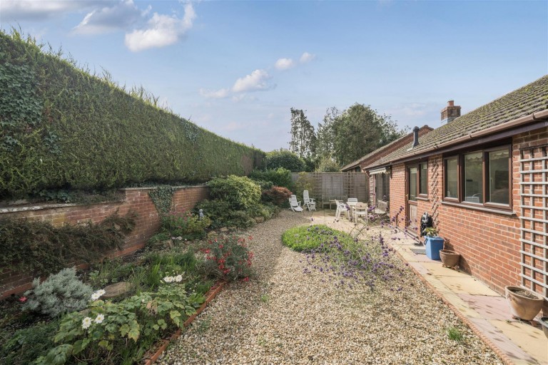 Images for Latches Walk, Axminster