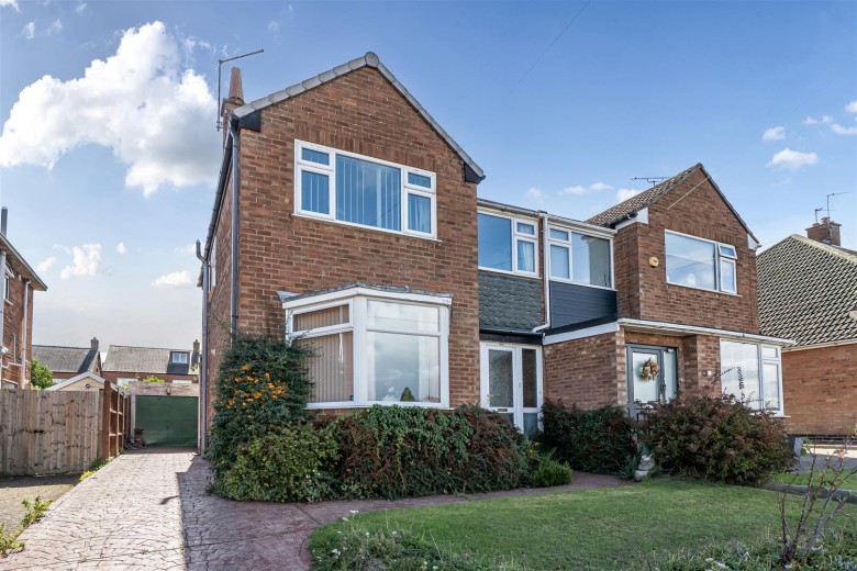 Click the photo for more details of Browning Road, Rugby, CV21
