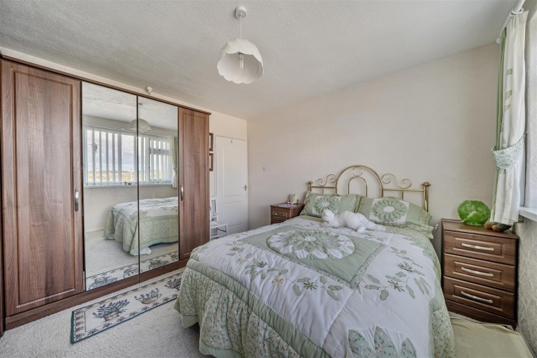 Images for Browning Road, Rugby, CV21