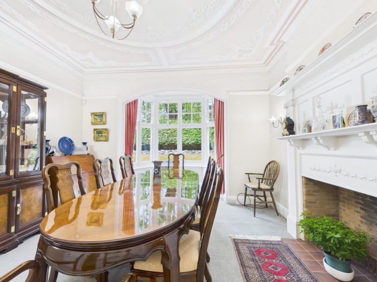 Images for Knighton Grange Road, Oadby, Leicestershire