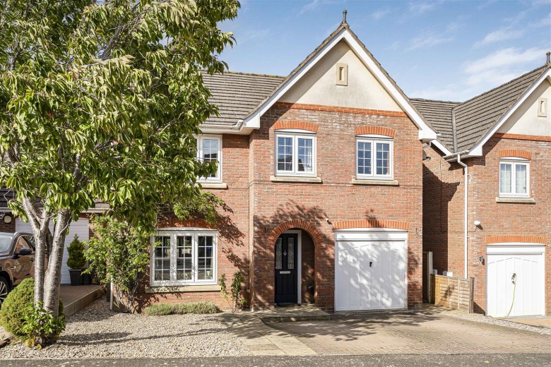 Click the photo for more details of St. Marys Way, Weedon, NN7