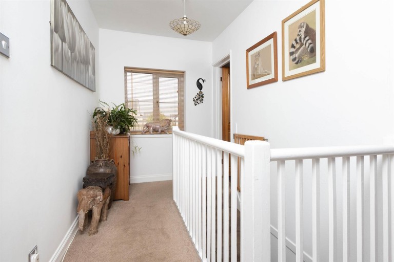 Images for Lutterworth Road, Burbage, Hinckley, LE10