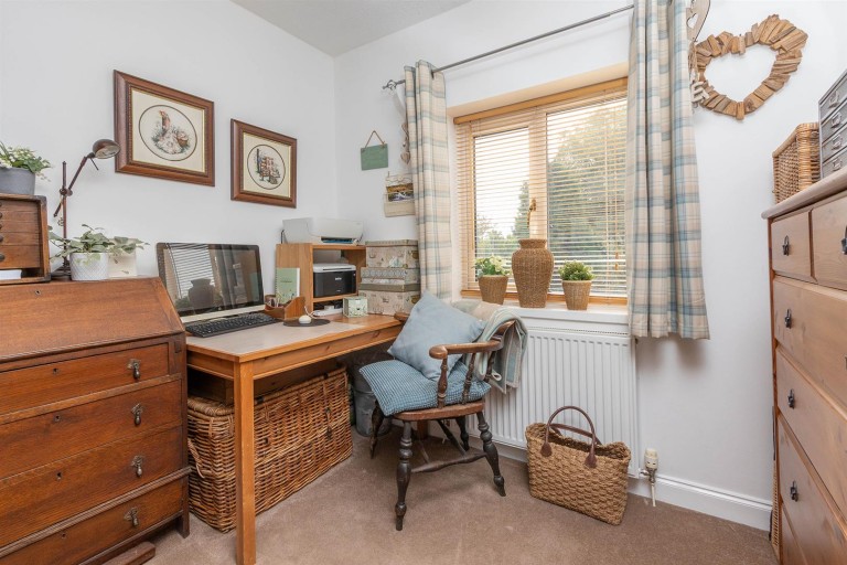 Images for Lutterworth Road, Burbage, Hinckley, LE10